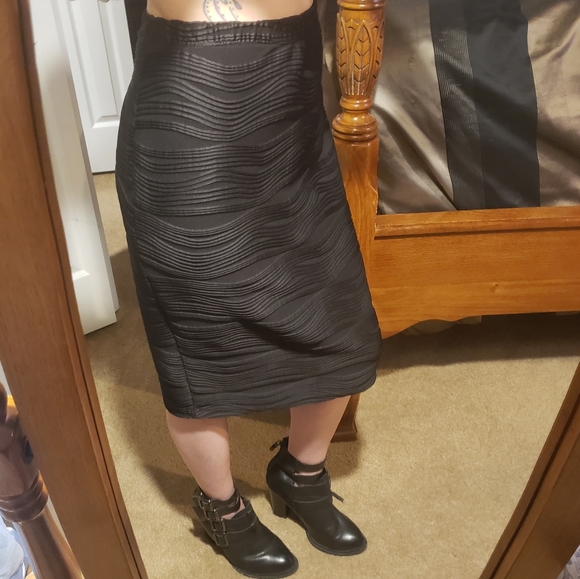 Ashley Blue XL Black Pencil Skirt - Picture 4 of 5